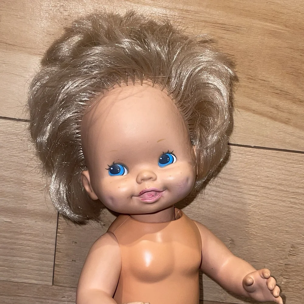 Mattel 1980’s Baby Skates 15”‎ Doll Great Condition - No Clothes - Tested Works!